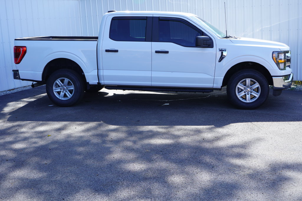 Used 2023 Ford F150 XLT w/ Trailer Tow Package AWD/4WD image 2