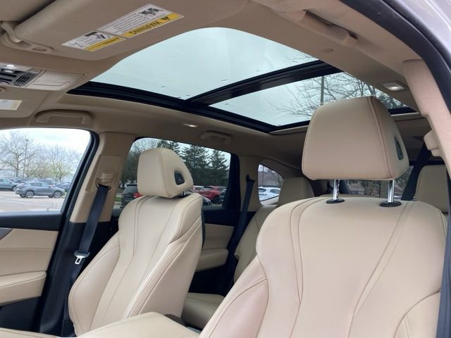 Used 2023 Acura MDX SH-AWD image 11