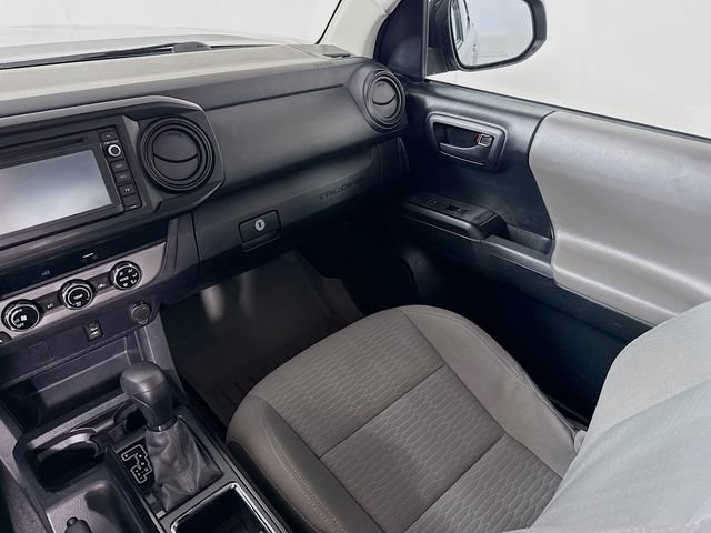 Used 2017 Toyota Tacoma SR AWD/4WD image 24