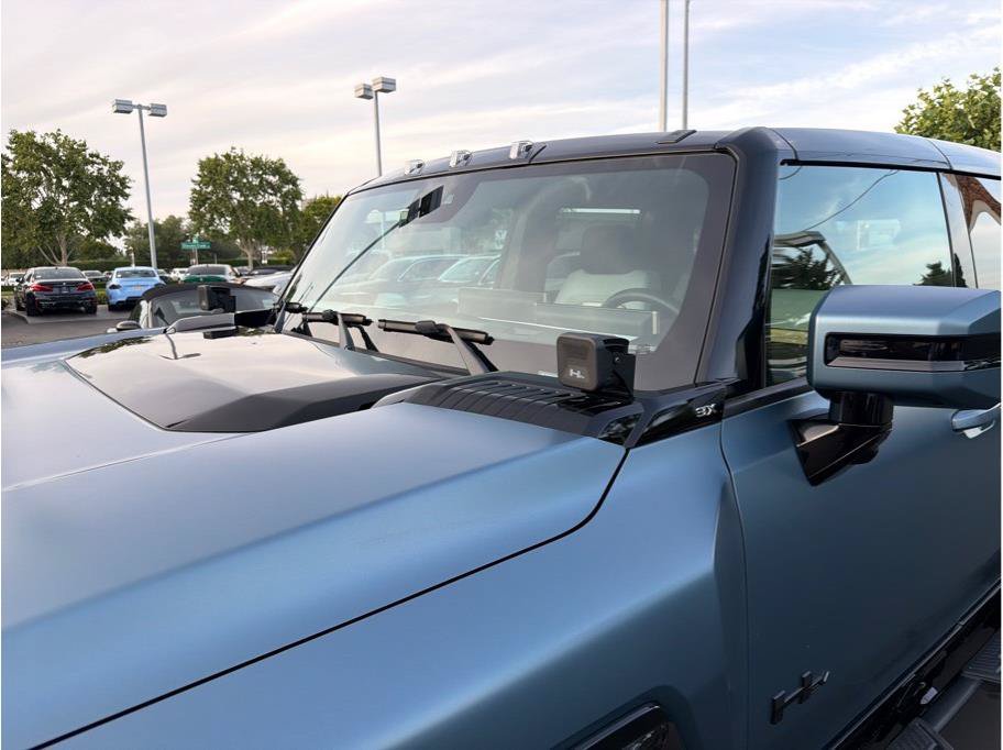 Used 2024 GMC Hummer EV 3X w/ Omega Edition AWD/4WD image 56
