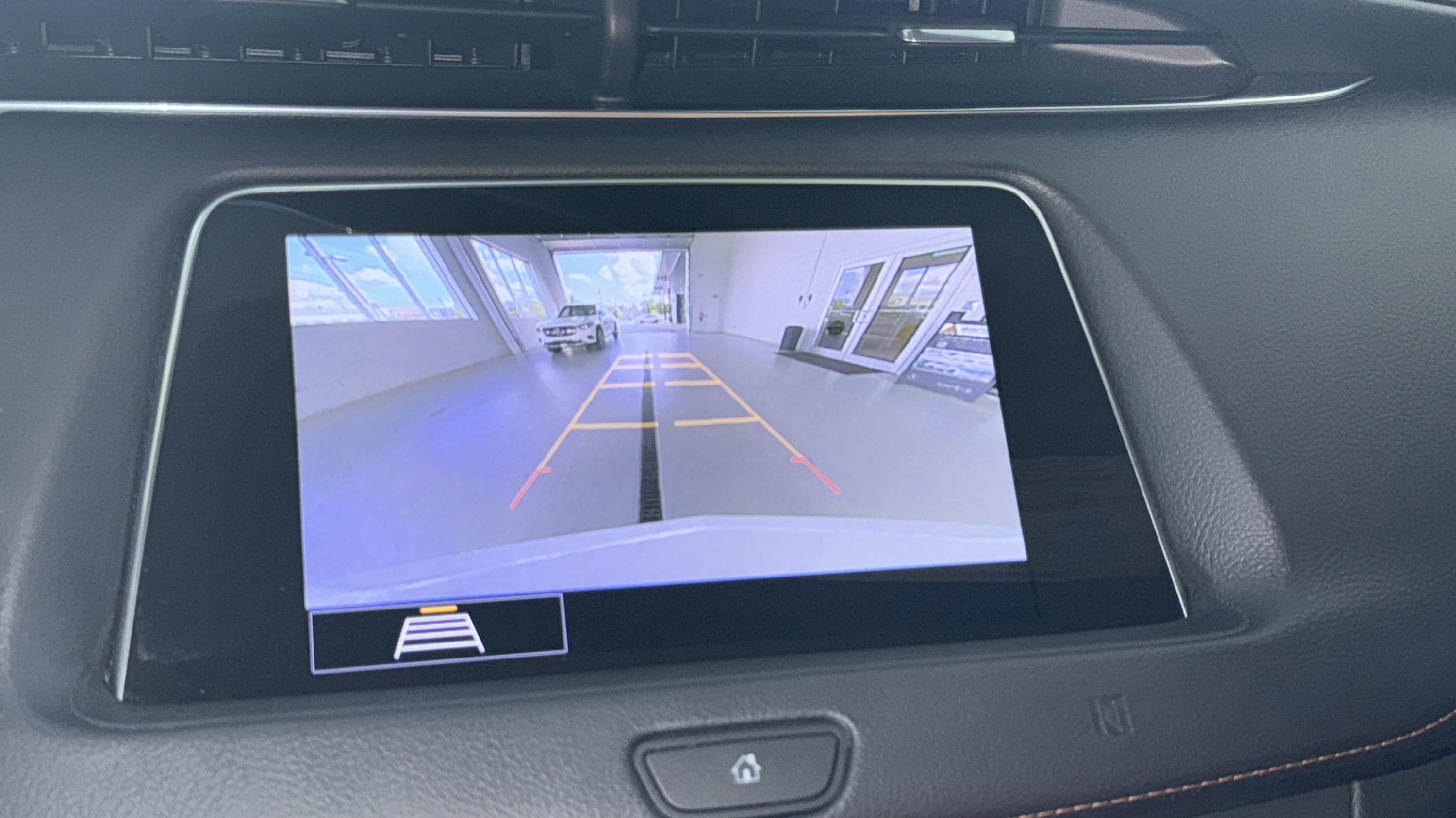 Used 2020 Cadillac XT4 Premium Luxury FWD image 45