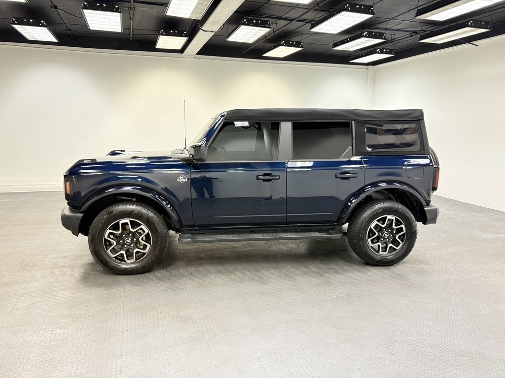 Used 2021 Ford Bronco Outer Banks image 2