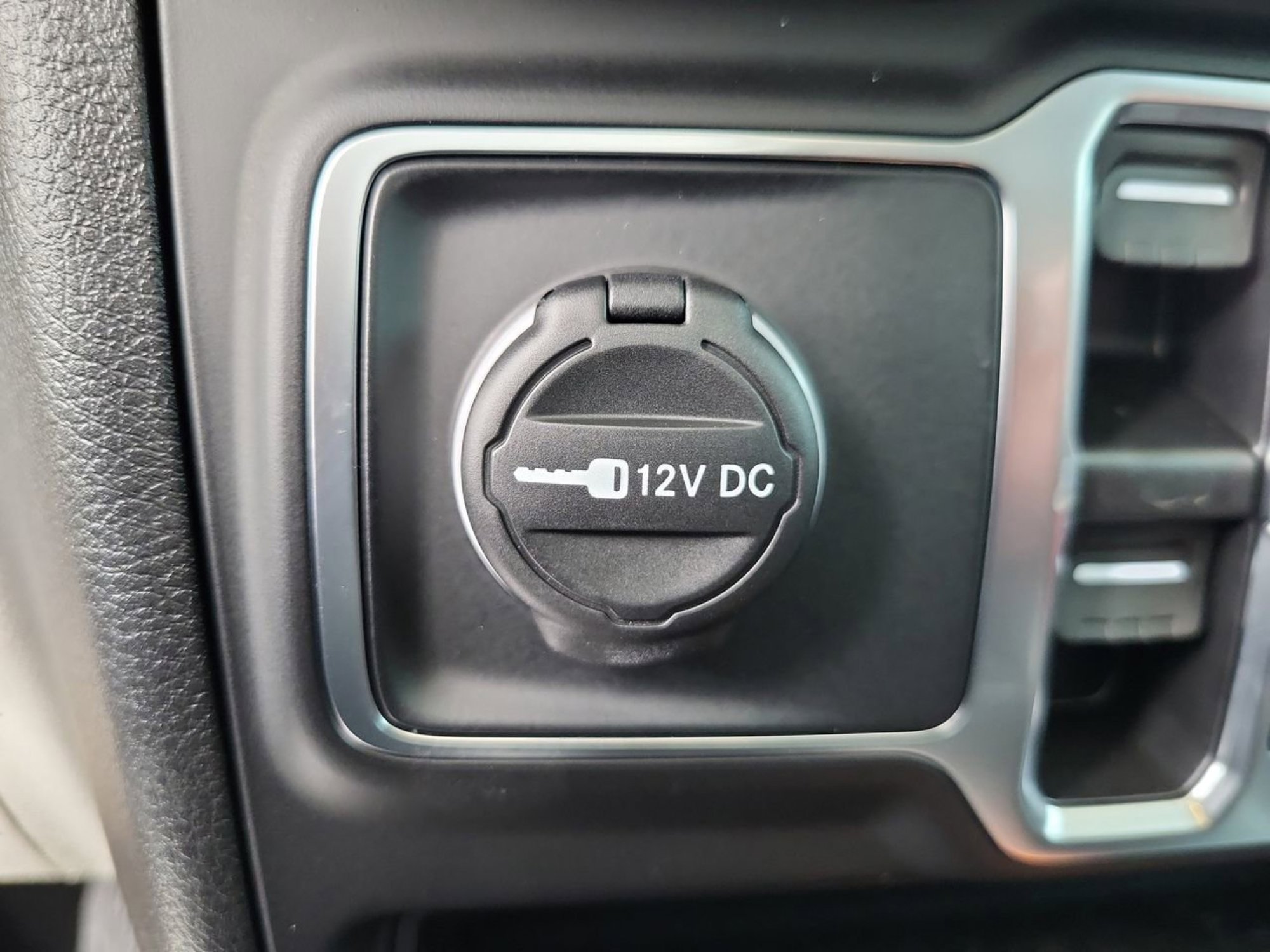 New 2025 Jeep Gladiator Sport image 20