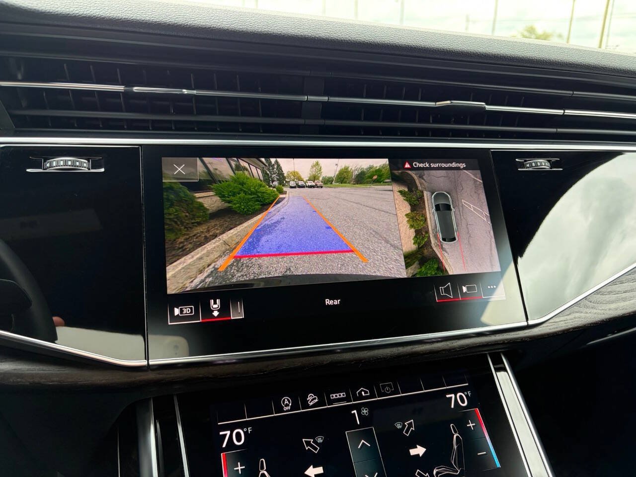 Used 2021 Audi Q8 Premium w/ Black Optic Package AWD/4WD image 25