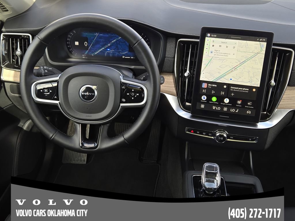 Certified 2025 Volvo XC90 B6 Plus image 26