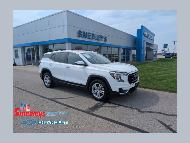 Used 2024 GMC Terrain SLE FWD image 1