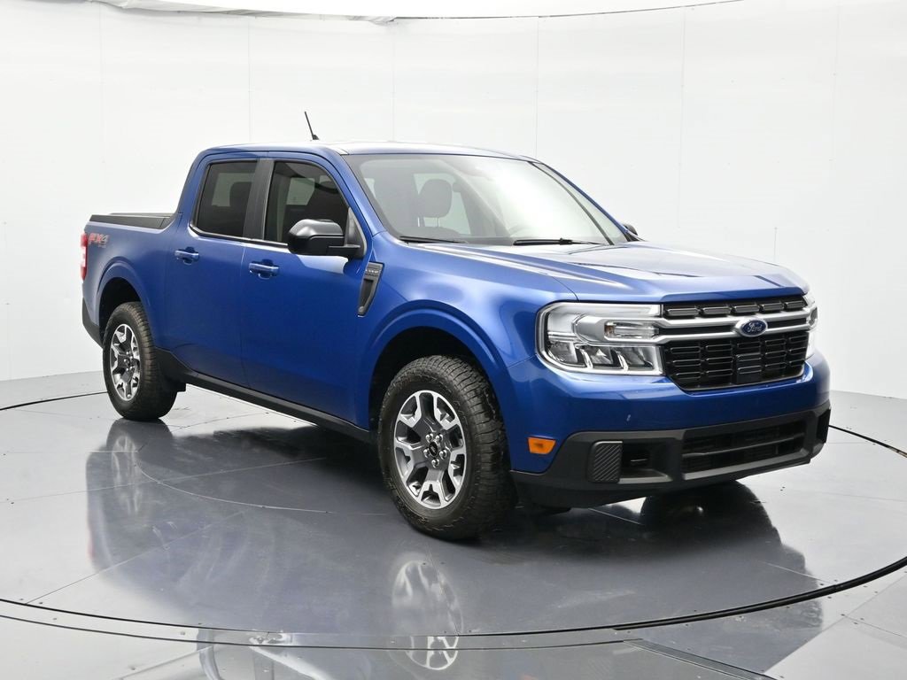 Used 2024 Ford Maverick Lariat w/ FX4 Off-Road Package image 3