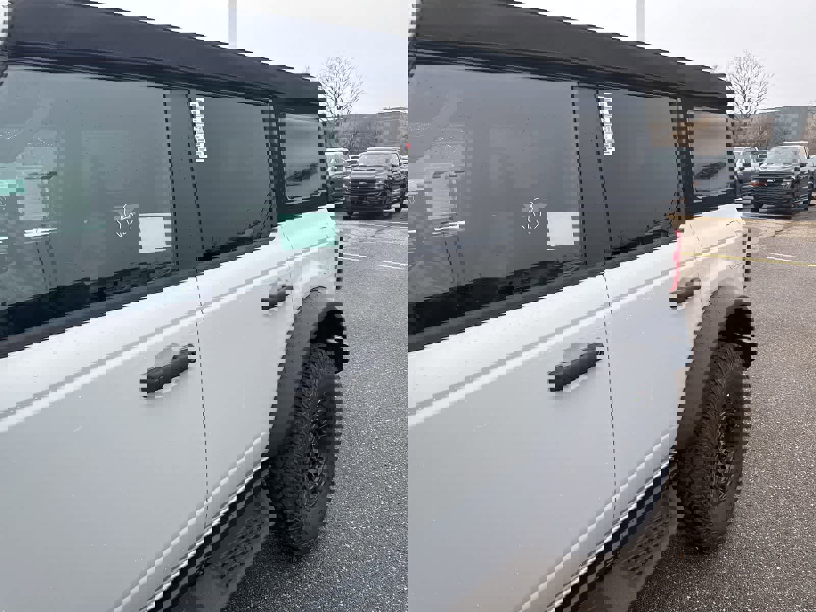 New 2026 Ford Bronco Big Bend w/ Black Diamond Package AWD/4WD image 17