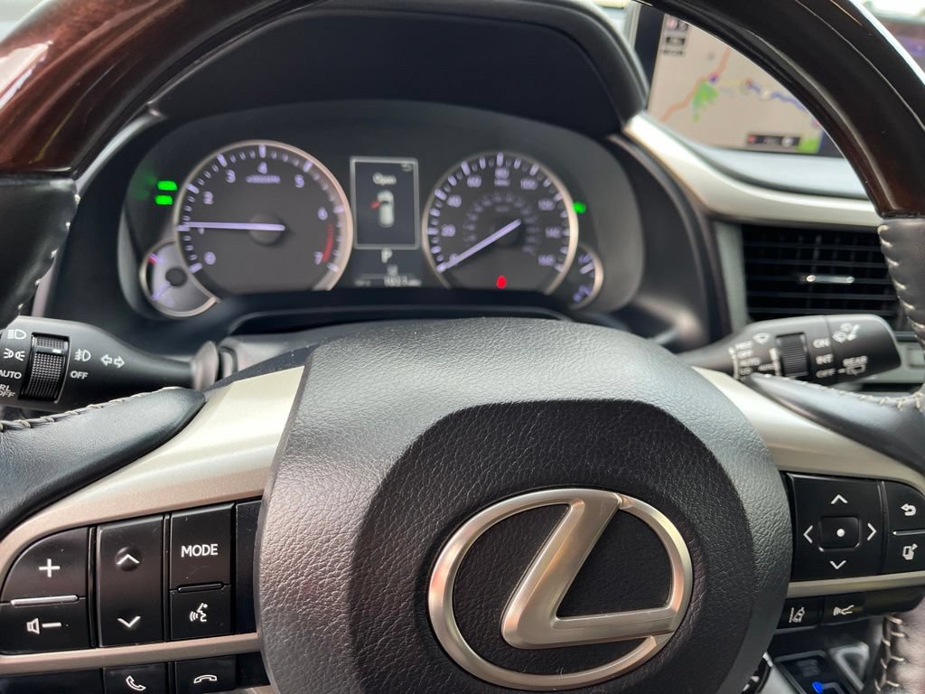 Used 2018 Lexus RX 350 AWD w/ Premium Package image 2