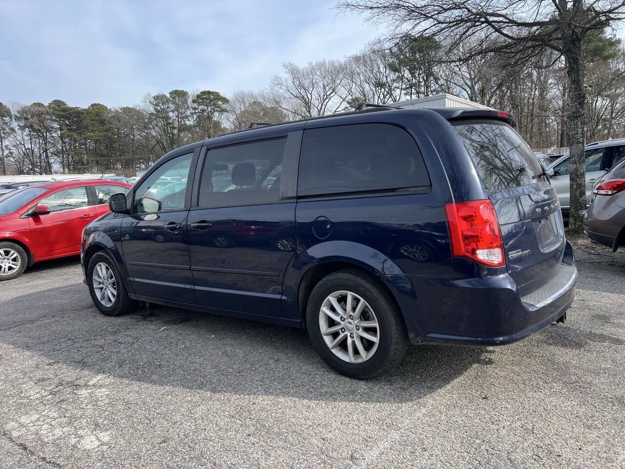 Used 2013 Dodge Grand Caravan SXT image 9