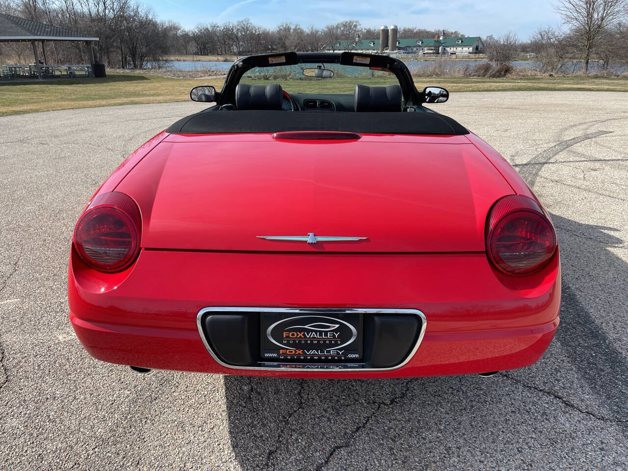 Used 2002 Ford Thunderbird Deluxe image 11