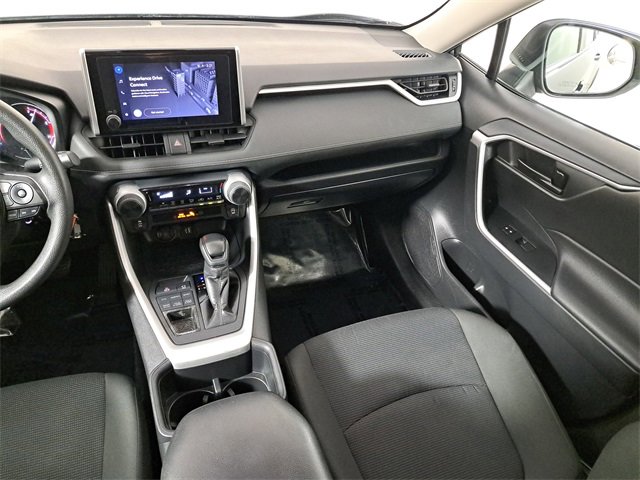 Used 2024 Toyota RAV4 LE image 17