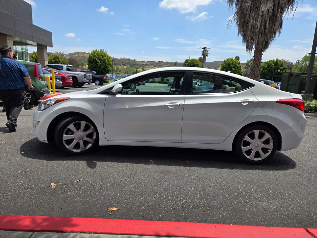 Used 2013 Hyundai Elantra Limited FWD image 6