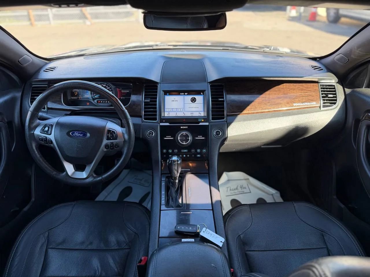 Used 2017 Ford Taurus Limited image 30