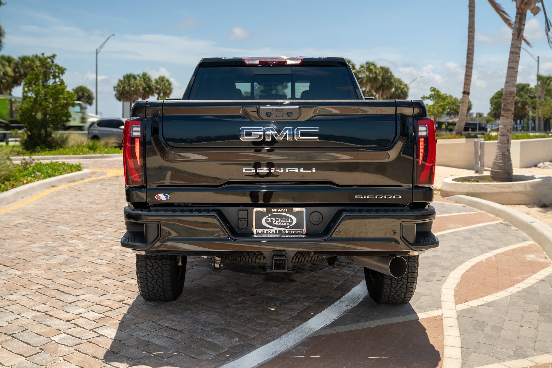 Used 2026 GMC Sierra 2500 Denali Ultimate AWD/4WD image 8