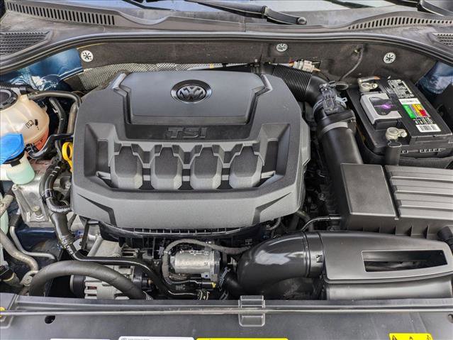 Used 2022 Volkswagen Passat 2.0T SE image 23