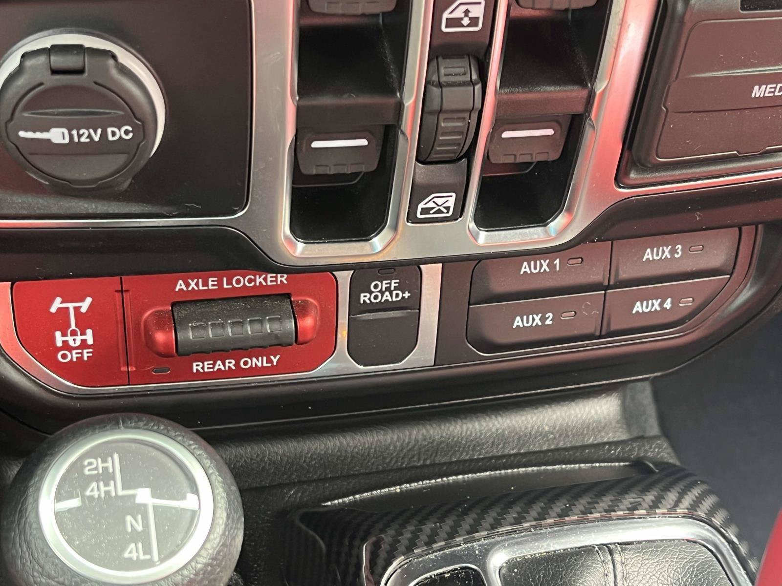 Used 2024 Jeep Wrangler Unlimited Sport AWD/4WD image 29