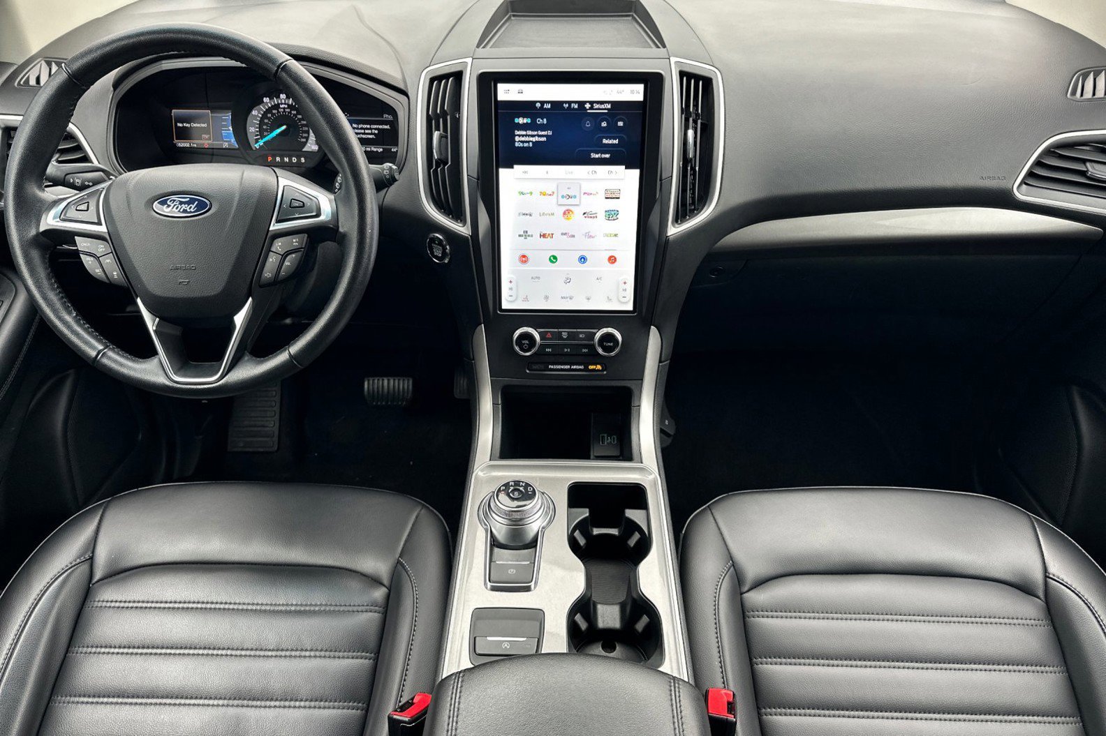 Used 2024 Ford Edge SEL image 13