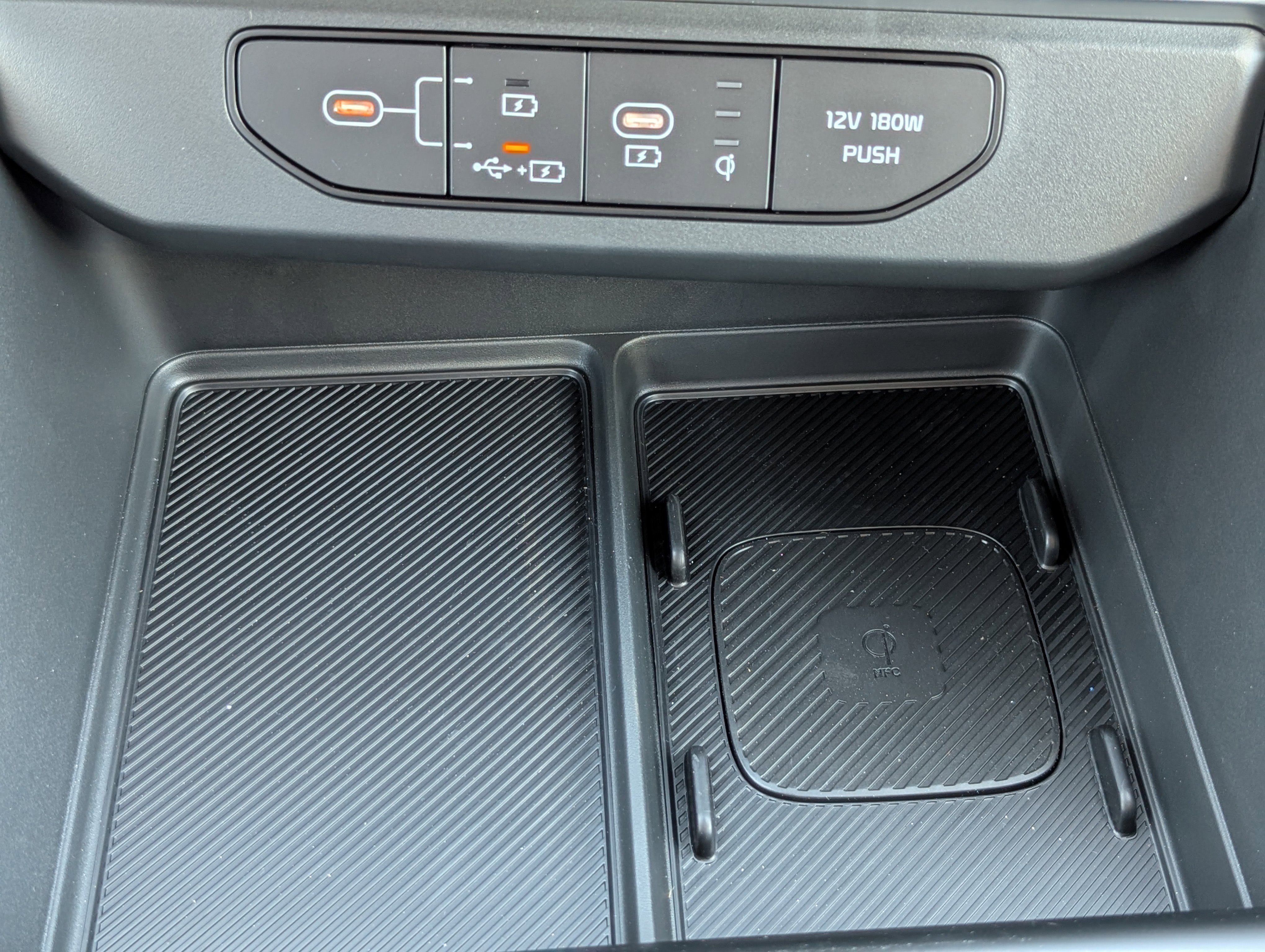 New 2026 Kia Carnival SX image 21