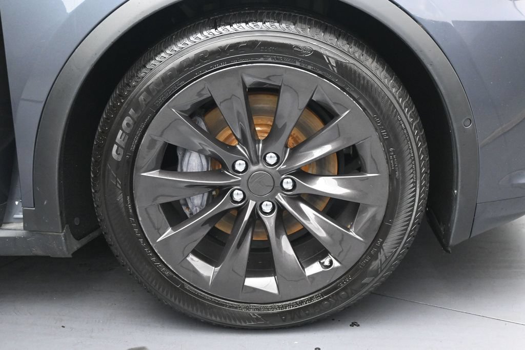 Used 2020 Tesla Model X Long Range AWD/4WD image 34