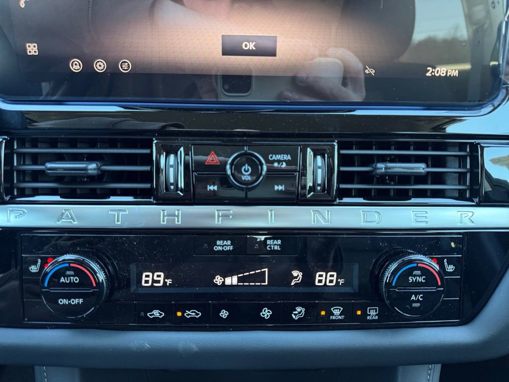 New 2026 Nissan Pathfinder SV image 29