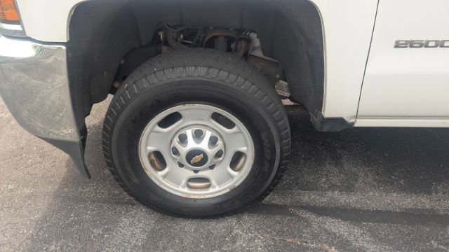 Used 2017 Chevrolet Silverado 2500 W/T image 9