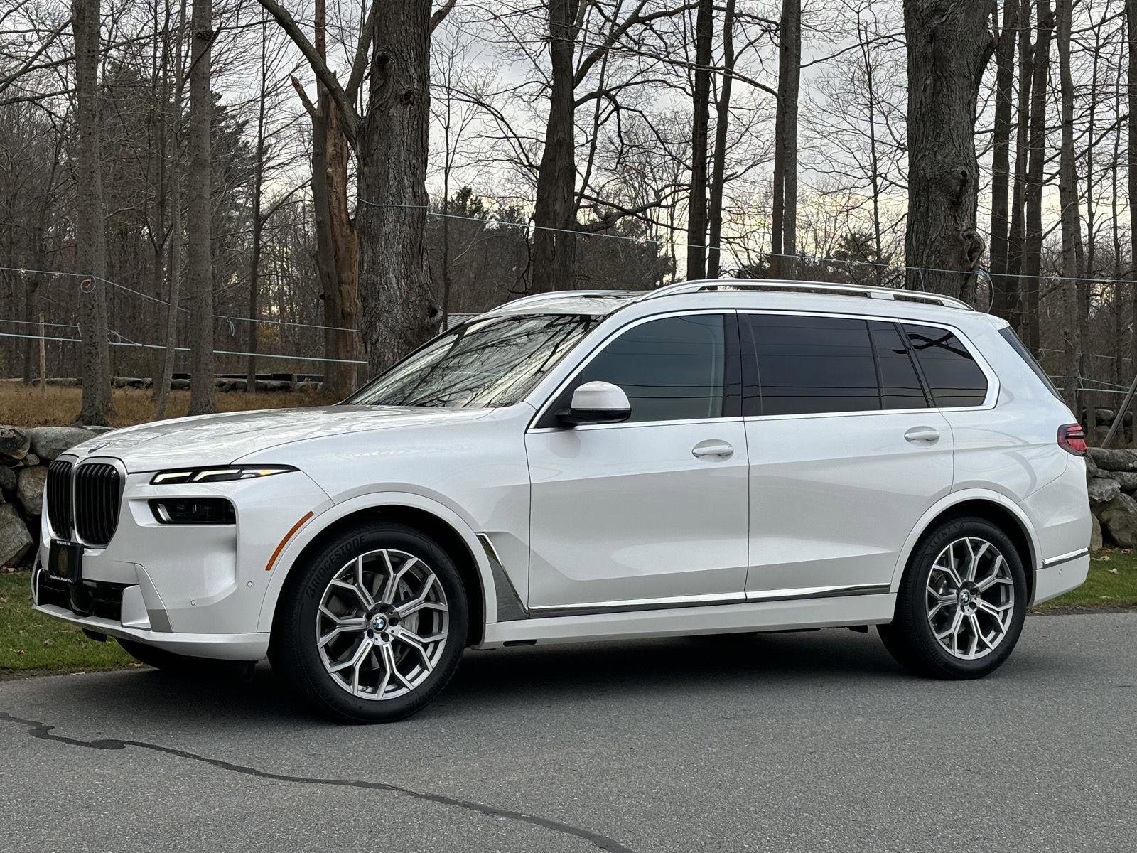 Used 2023 BMW X7 xDrive40i w/ Premium Package AWD/4WD image 13