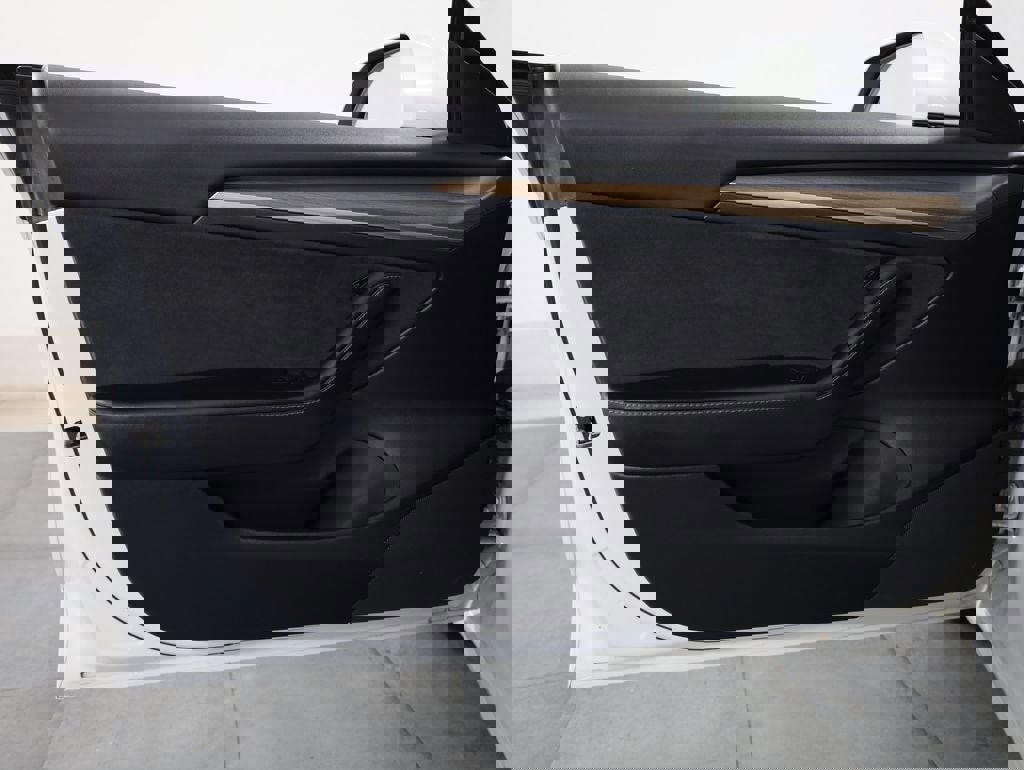 Used 2021 Tesla Model 3 Long Range image 11