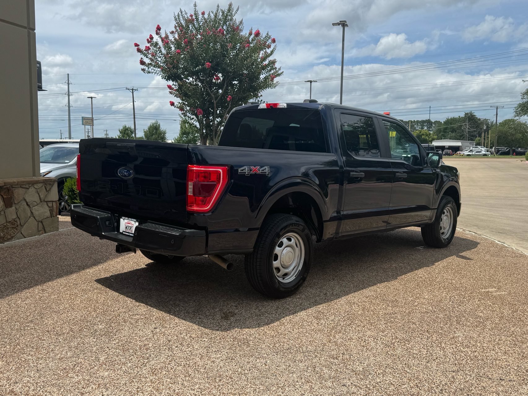 Used 2021 Ford F150 XL w/ Equipment Group 101A High AWD/4WD image 8