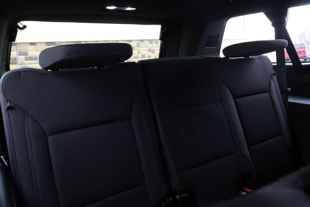 New 2026 Chevrolet Suburban LS AWD/4WD image 36