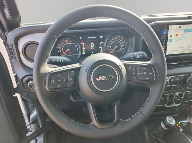 New 2025 Jeep Gladiator Sport image 10