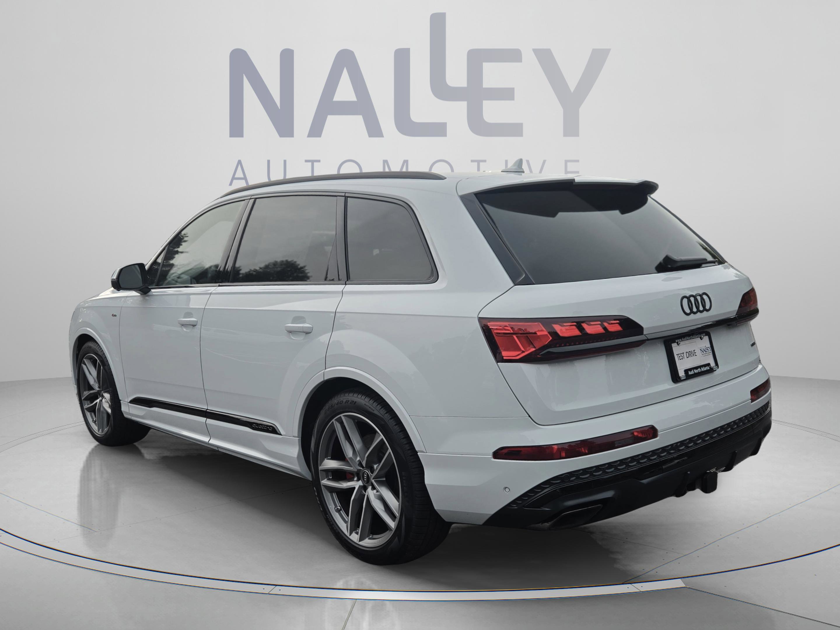 New 2026 Audi Q7 3.0T Prestige AWD/4WD image 3