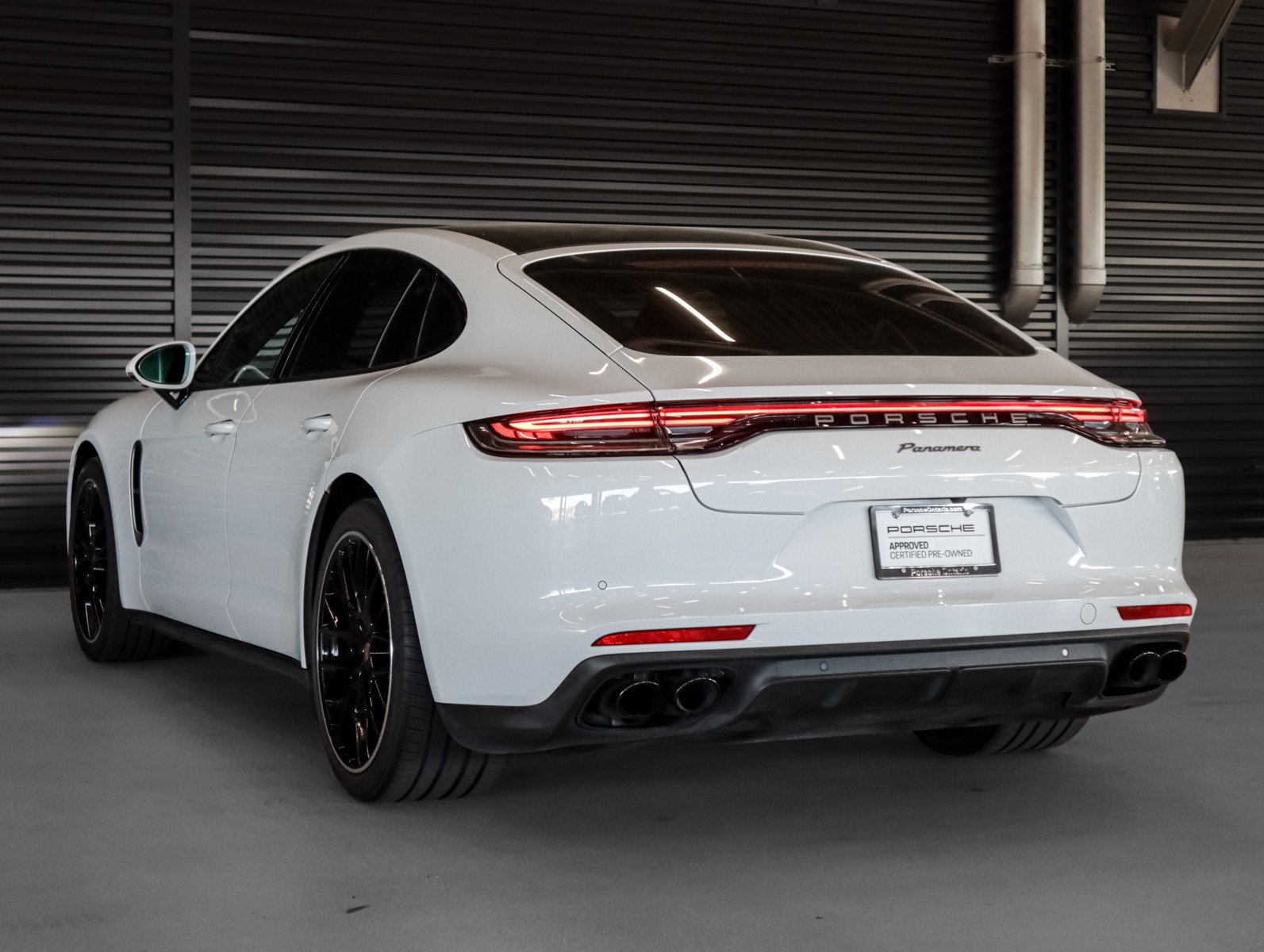 Certified 2023 Porsche Panamera Platinum Edition RWD image 3