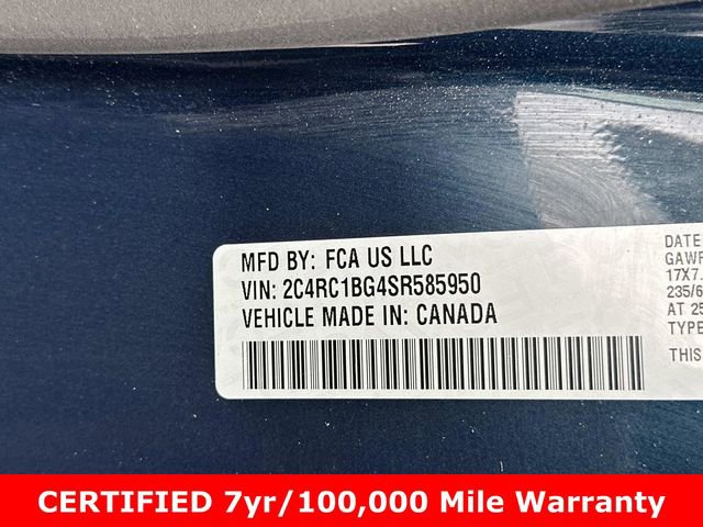 Used 2025 Chrysler Pacifica Select FWD image 32