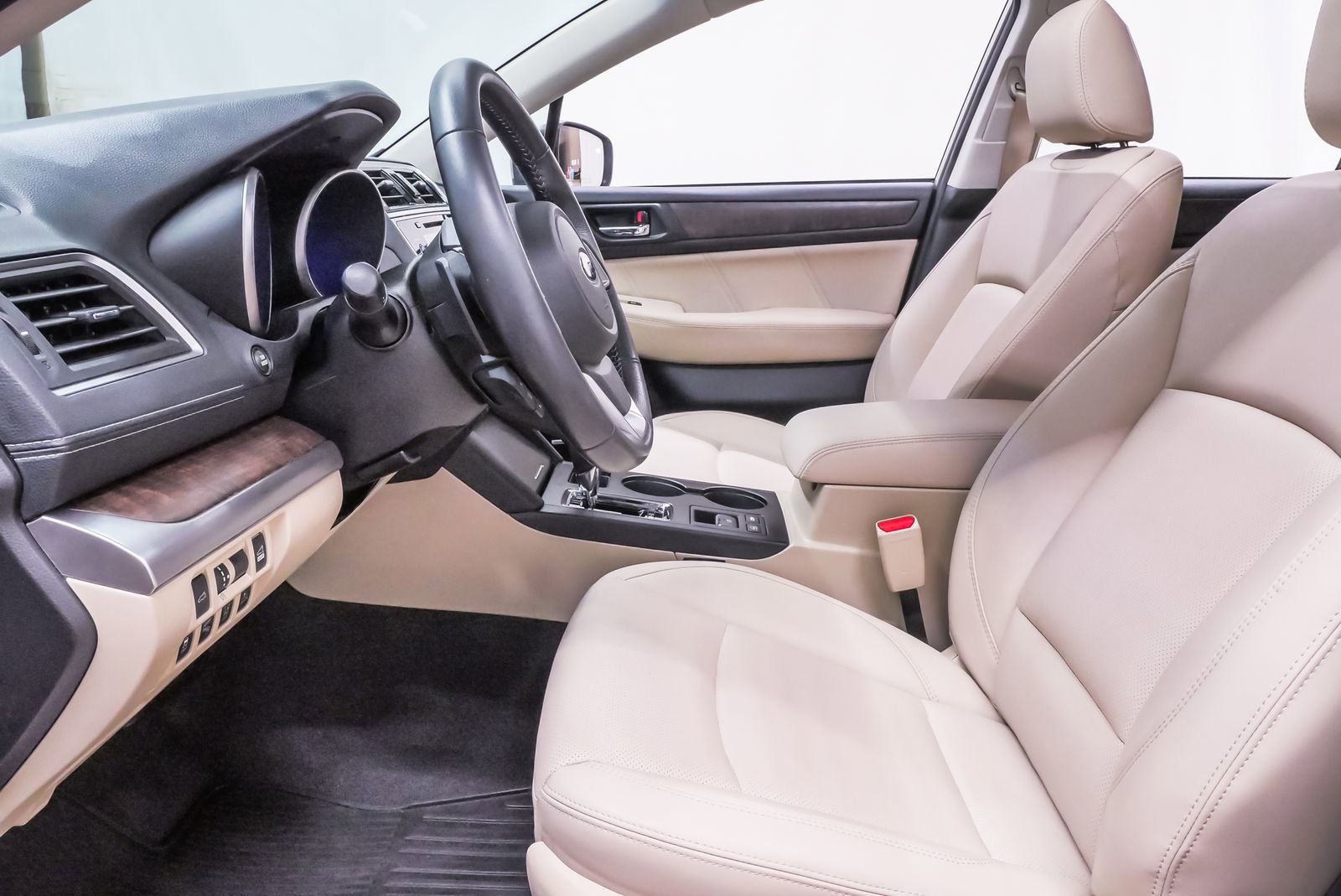 Used 2018 Subaru Outback 3.6R Limited image 9