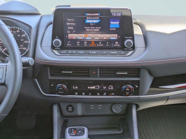 Used 2025 Nissan Rogue SV image 20