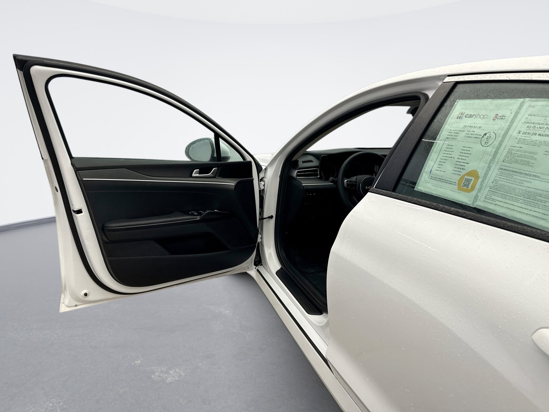 Used 2023 Kia K5 LXS image 9