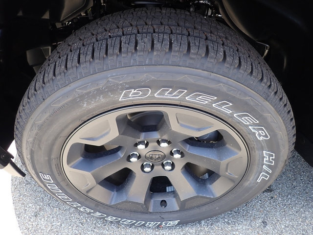 New 2026 RAM 1500 Express AWD/4WD image 12