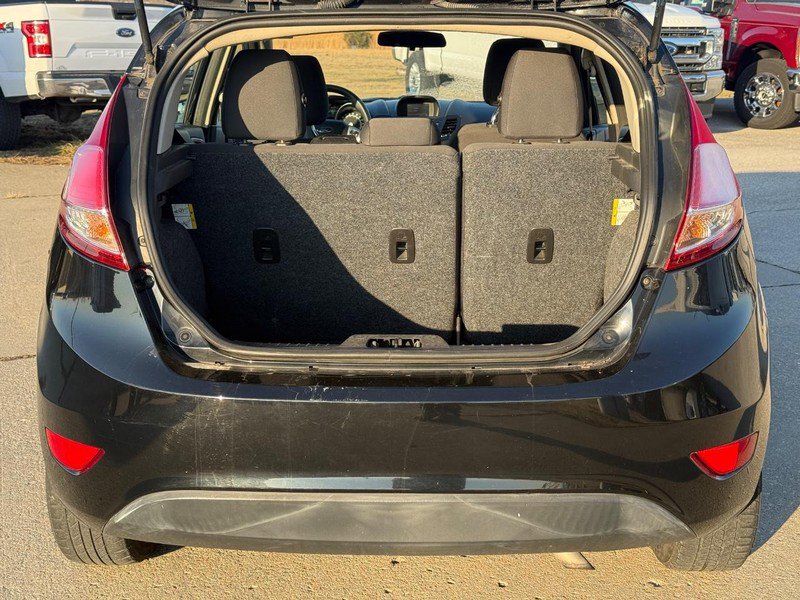 Used 2018 Ford Fiesta SE image 3