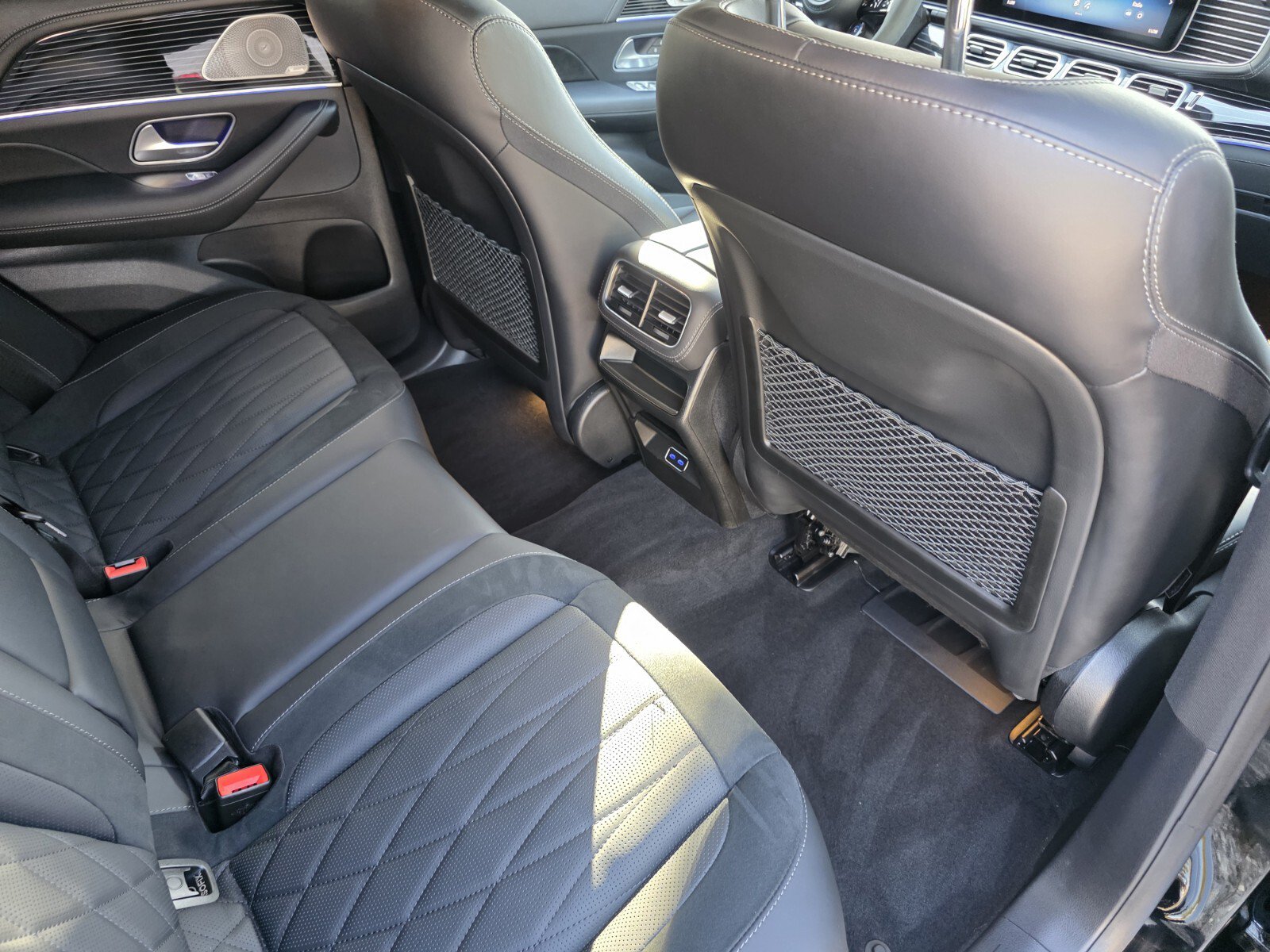 Used 2024 Mercedes-Benz GLE 53 AMG 4MATIC Coupe image 27