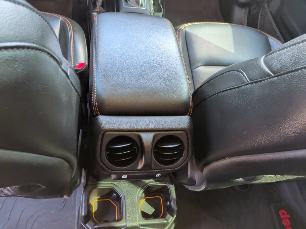 Used 2021 Jeep Gladiator Mojave AWD/4WD image 41
