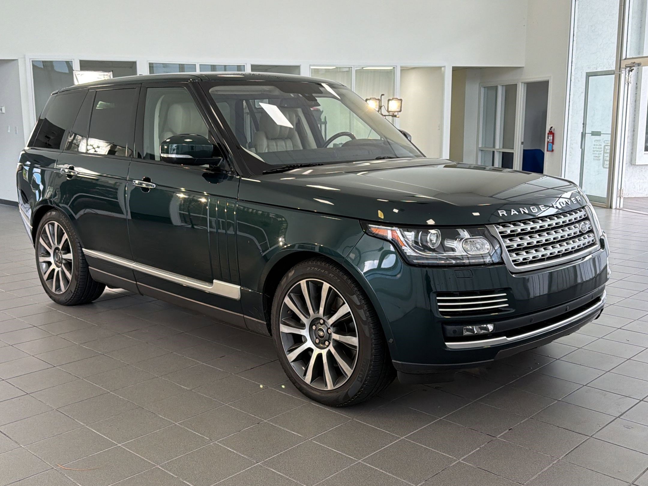 Used 2016 Land Rover Range Rover Autobiography AWD/4WD image 7