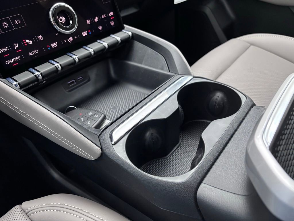 New 2026 GMC Terrain Elevation w/ Elevation Premium Package image 28