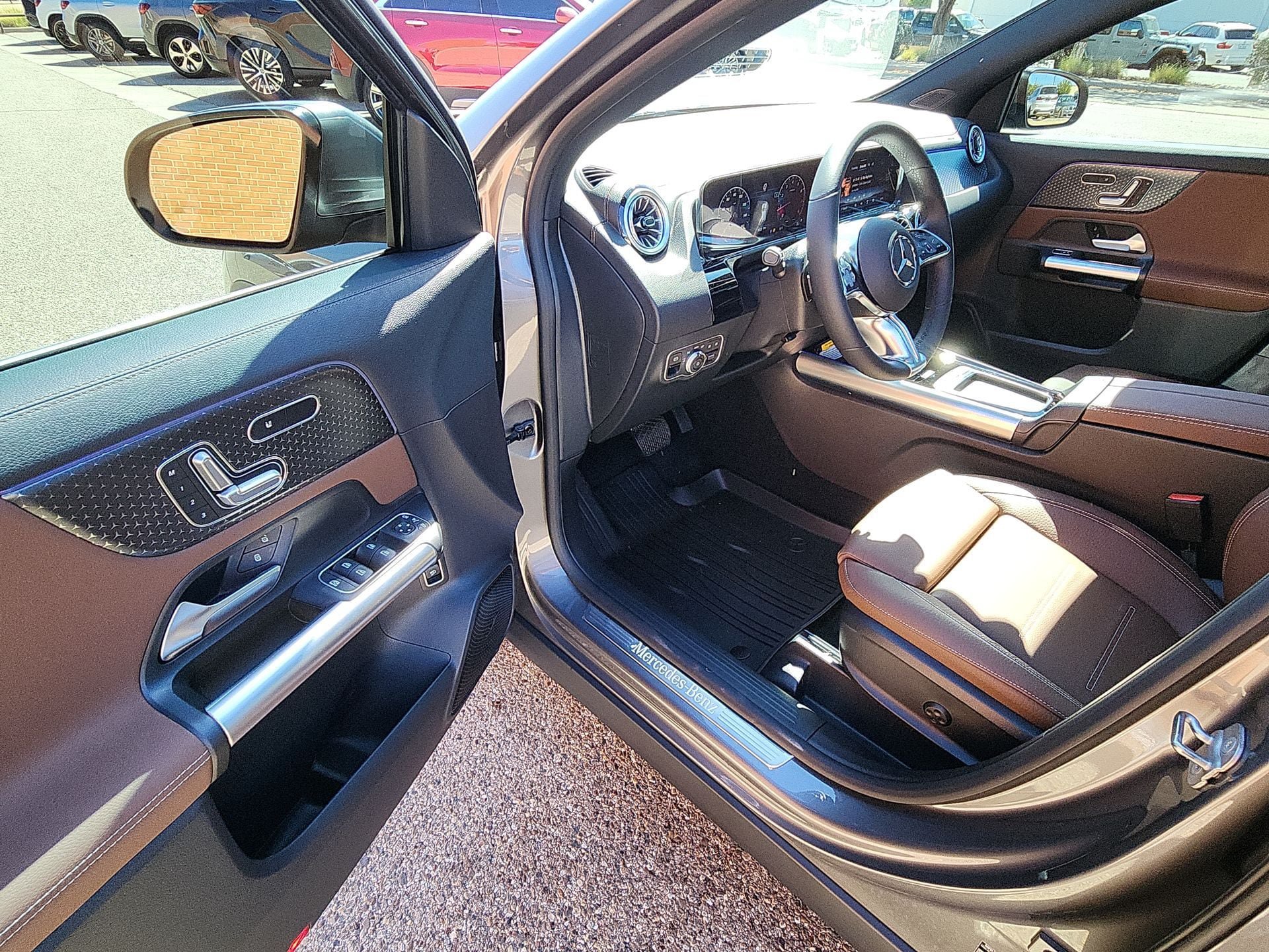 New 2025 Mercedes-Benz GLA 250 image 15