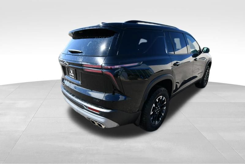 Used 2026 Chevrolet Traverse Z71 AWD/4WD image 7