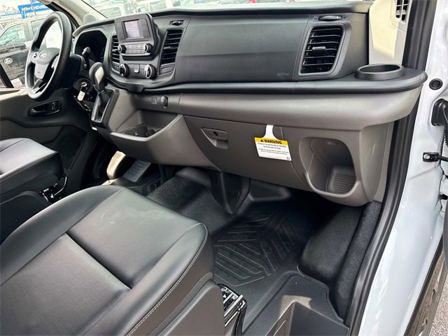 New 2025 Ford Transit 250 148 Medium Roof image 12