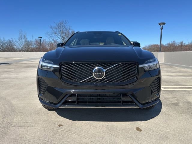 New 2026 Volvo XC60 B5 Plus w/ Protection Package Premier image 2