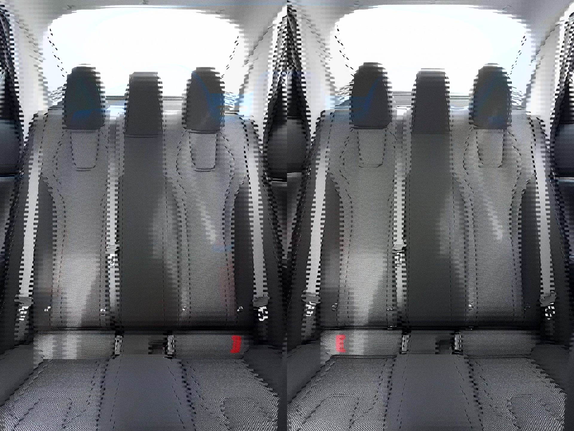 New 2026 Hyundai Elantra SE w/ Cargo Package image 16