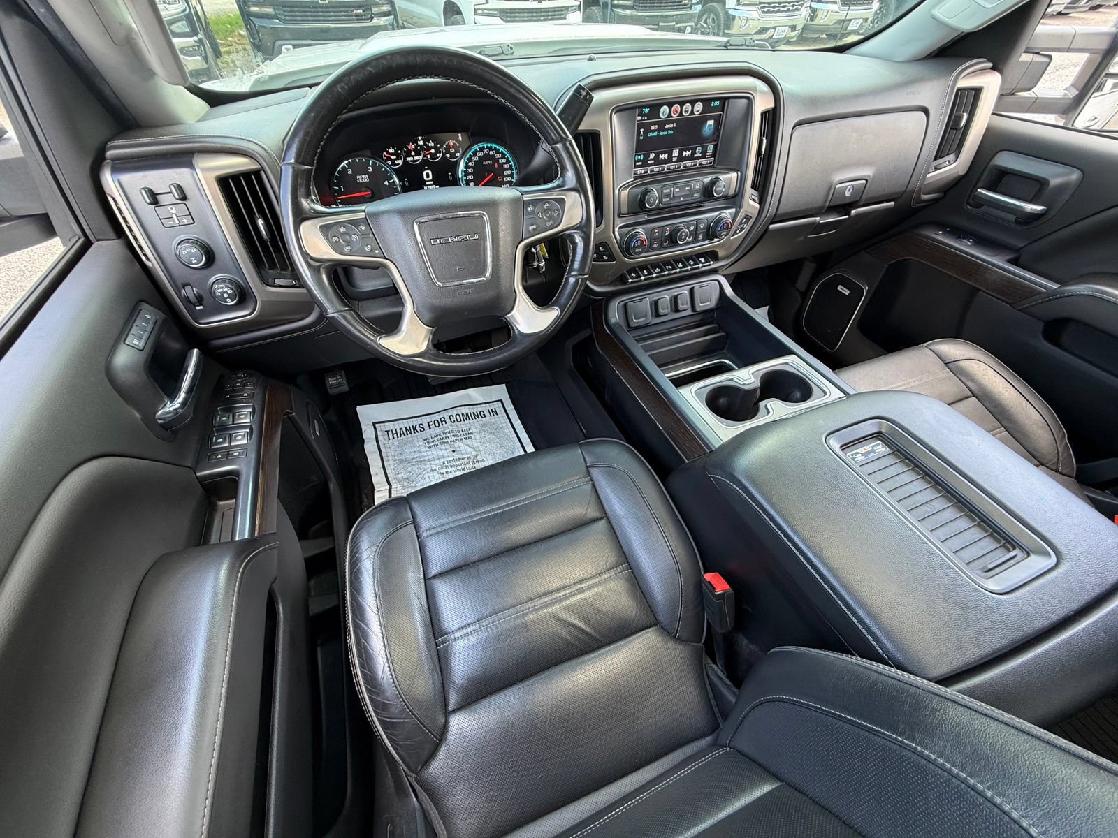 Used 2019 GMC Sierra 2500 Denali w/ Duramax Plus Package AWD/4WD image 18