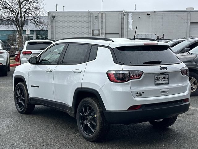 New 2026 Jeep Compass Latitude AWD/4WD image 4